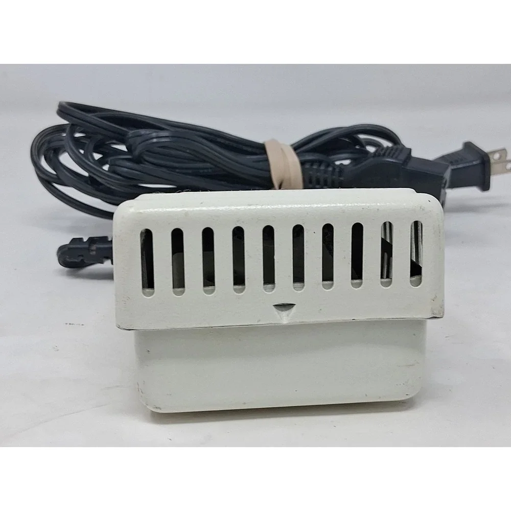 3 Prong Sewing Machine FOOT PEDAL SWITCH Model M 120V-1.0A No. 475005. D